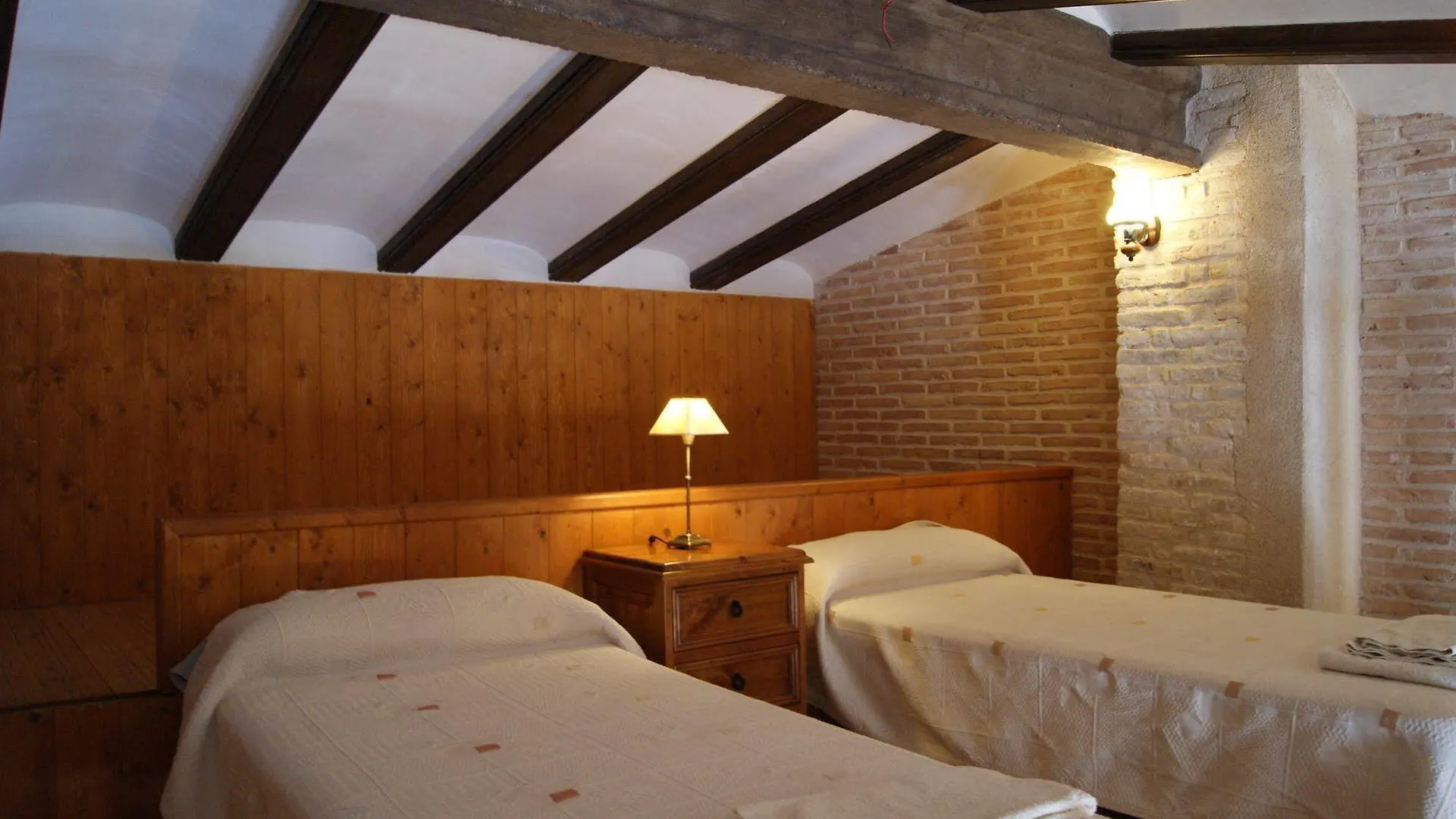 Apartaments La Farinera Apartment Horta de Sant Joan 0*,  Испания